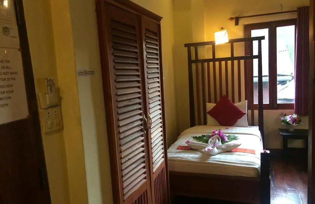 Chaluenxay Villa-1